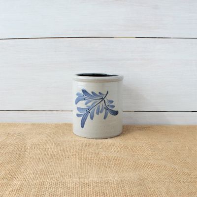 Classic 1 Quart Crock- Teaberry