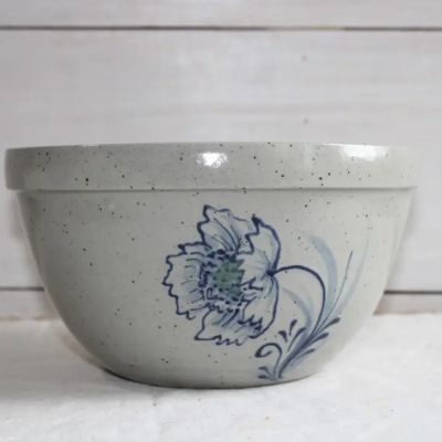 3 Quart Mixing Bowl- Dahlia