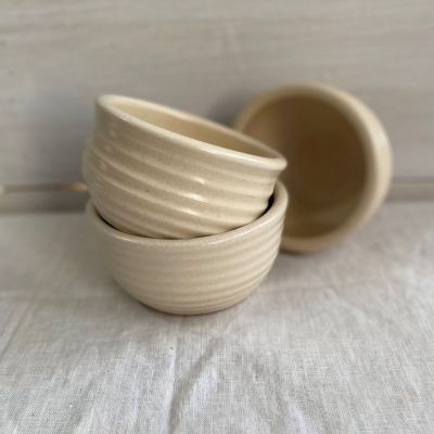 three farmhouse ridges dessert bowls
                            