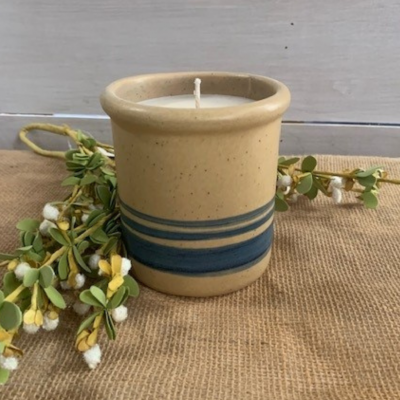 Yellowware Candle Crock (Cinnamon Vanilla scent)