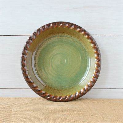 Sandstone Pie Plate- Woodland Sage
