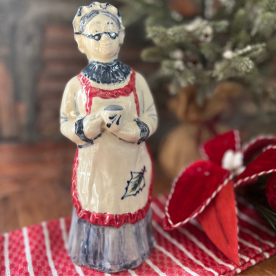2024 "Holiday Traditions" Collectible Mrs Claus
