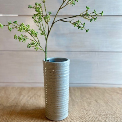Classic Farmhouse Ridges 9" Vase